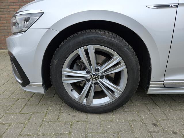 Volkswagen PASSAT Variant 1.5 TSI R-Line Business +