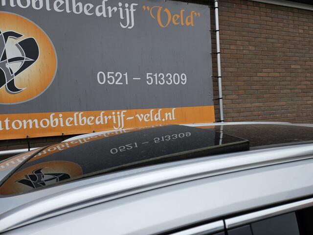 Volkswagen PASSAT Variant 1.5 TSI R-Line Business +