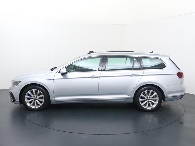 Volkswagen PASSAT Variant 1.4 TSI PHEV GTE Business | 218 PK | SoH 91% | Trekhaak | Panoramadak | 360 graden camera (Area View) | Adaptive cruise control |