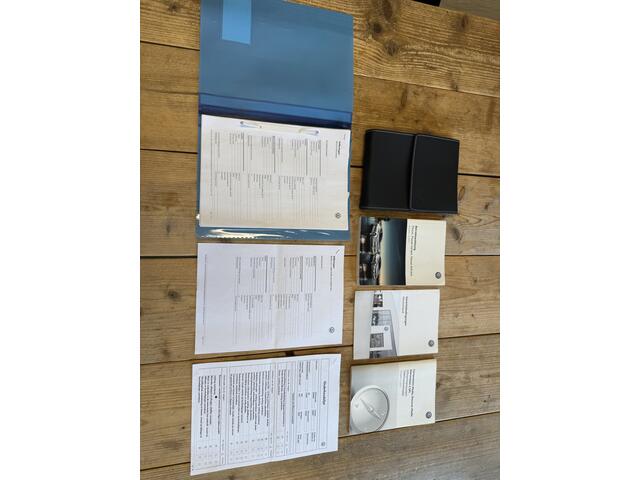 Volkswagen PASSAT Variant 2.0 TSI 220pk DSG /Aut. Highline Business R R-Line Carbon Leder Led Navi Apple Carplay 140dkm!