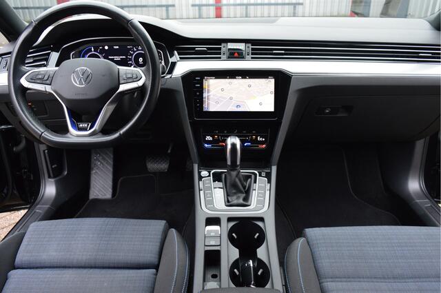 Volkswagen PASSAT Variant 1.4 TSI PHEV GTE Business O.a: Org. N.L., Key-Less, Adaptive cruise, Navi, Matrix verl., Camera, Etc.. Rijklaar! All-in prijs!