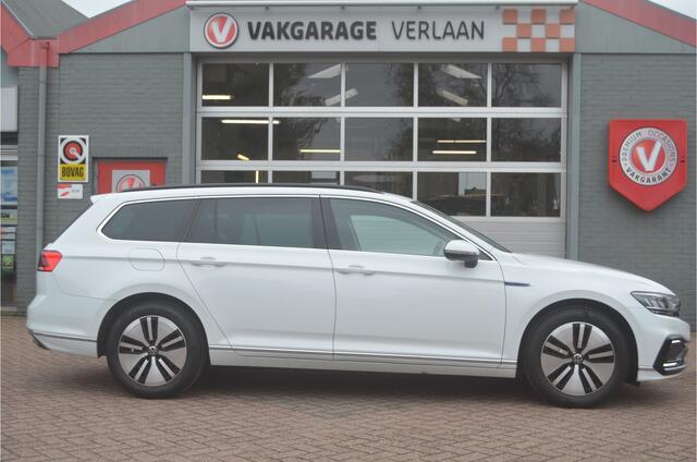 Volkswagen PASSAT Variant 1.4 TSI PHEV GTE Business 12 mnd. gar.