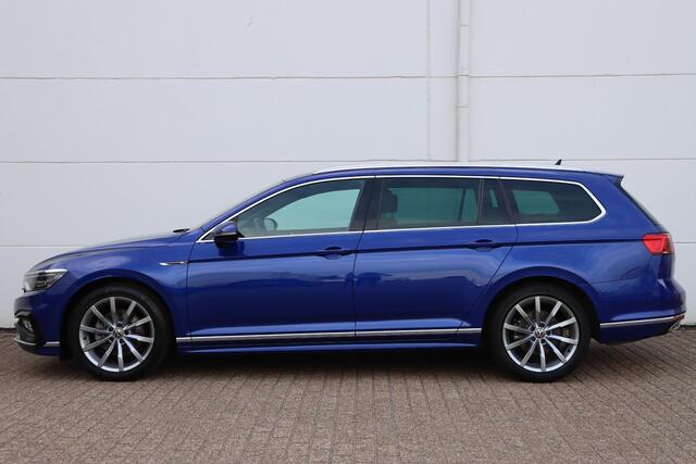Volkswagen PASSAT Variant 1.5 TSI R-Line Business + 150pk DSG7 | Stoelverwarming | Carplay | Camera | IQ. Drive