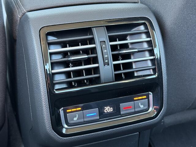 Volkswagen PASSAT BWJ 2017 | 1.8TSI 180PK Highline AUTOMAAT | TREKHAAK | STOEL&STUUR VERW | VERW ACHTERBANK | ADAPT. CRUISE | CLIMA | NAVI | PDC | LMV | MULTIFUNCT. STUUR