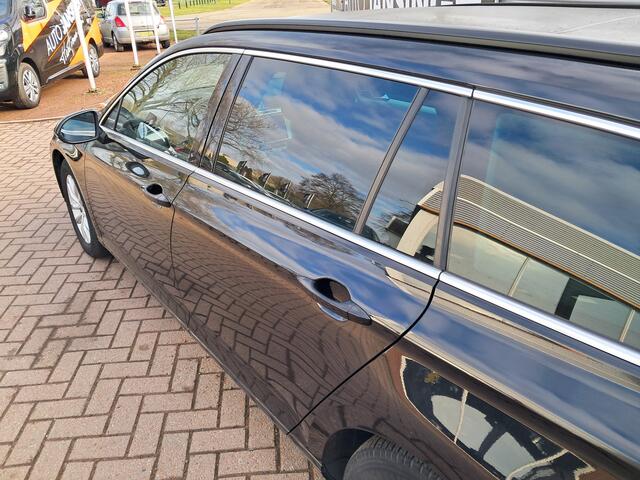 Volkswagen PASSAT Variant 1.4 TSI Comfortline Automaat en Schuifdak!! | Clima | Cruise | Navigatie | 1e Eigenaar | LM Velgen | Ndl auto | Privacy glas | RIJKLAARPRIJS INCL 12 MAANDEN GARANTIE EN BEURT