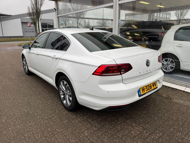 Volkswagen PASSAT 1.5 TSI Comfort Business | 1e eigenaar | Automaat | Airco | Elektrische ramen | Navigatie | Keyless / Start | APK tot 09-06-2026 | NAP |