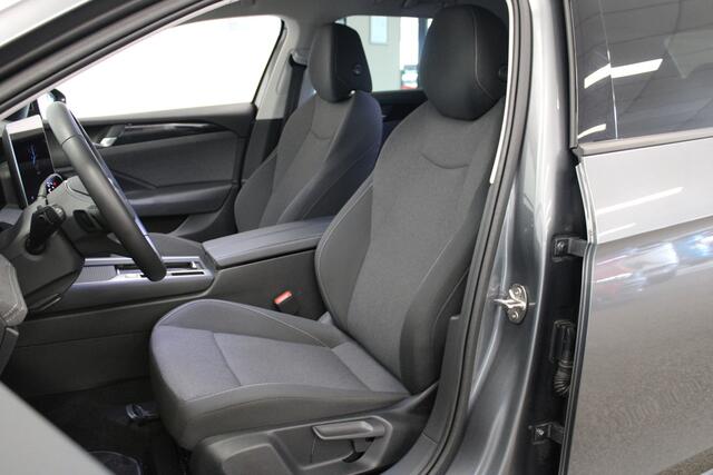 Volkswagen PASSAT Variant 1.5 eTSI Business