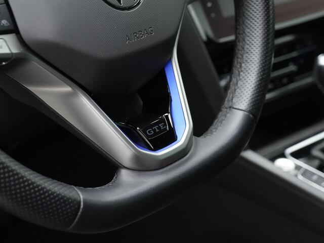 Volkswagen PASSAT Variant 1.4 TSI PHEV 218 pk GTE | Trekhaak | Leder | IQ Light | Stuur/stoelverwarming