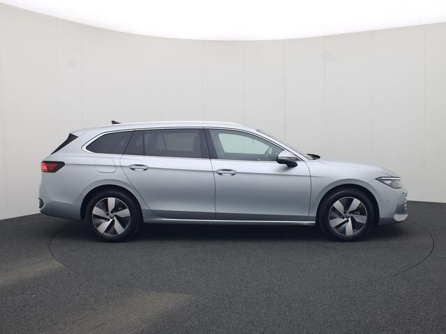 Volkswagen PASSAT Variant 1.5eTSI/150PK Business DSG · Navigatie · Apple/Android Car Play · Camera · Massagefunctie · Garantie t/m 01-04-2027
