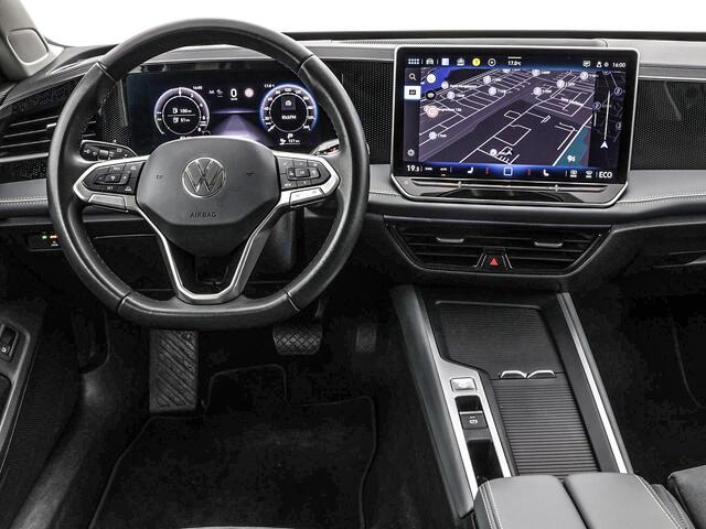 Volkswagen PASSAT Variant 1.5 eHybrid 204pk PHEV DSG Business · Camera · Elek. Voorstoelen + Massagefunctie · Stuur- & Stoelverwarming · Optiekpakket Zwart · Side Assist · Garantie t/m 18-08-2028 of 100.000km