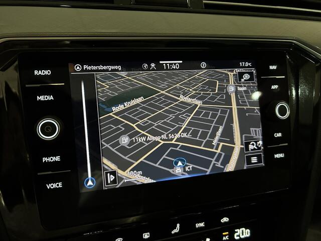 Volkswagen PASSAT 1.5 TSI Business | Panoramadak | Navigatie | Adaptieve cruise control |