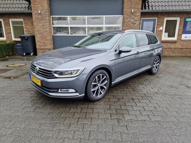 Volkswagen PASSAT Variant 1.4 TSI ACT Connected Series Plus