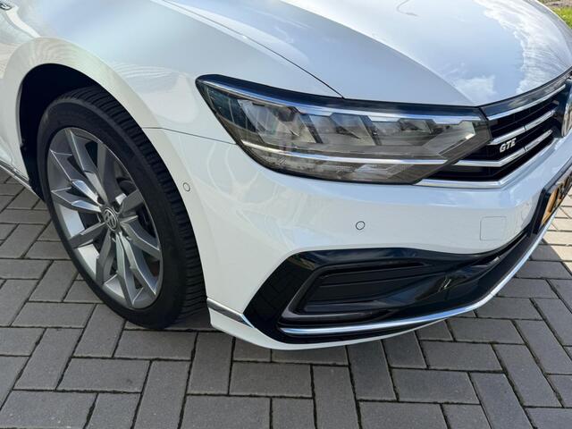 Volkswagen PASSAT Variant 1.4 TSI PHEV GTE Bns