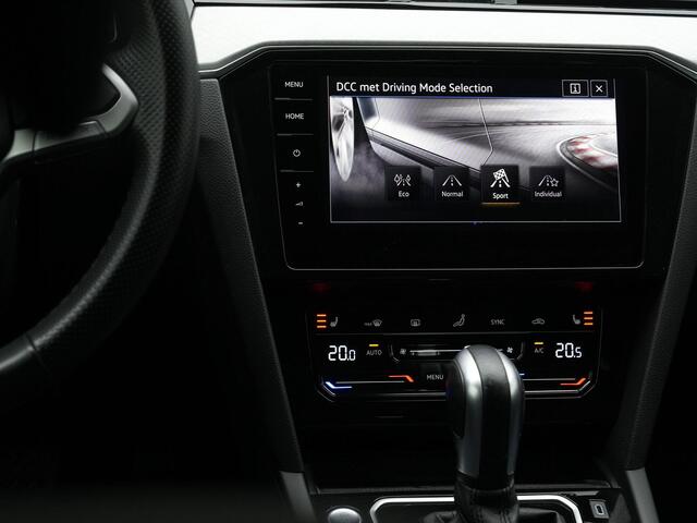 Volkswagen PASSAT Variant 1.4 TSI 218 pk DSG GTE | Trekhaak | Discover Pro | Adaptief onderstel | Achteruitrijcamera | Stoelverwarming