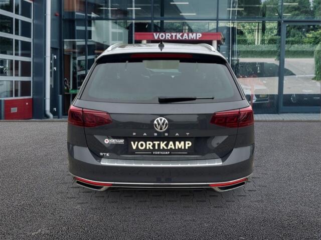 Volkswagen PASSAT 1.4 TSI PHEV GTE TREKHAAK/IQ-LIGHTS/CAMERA/HUD