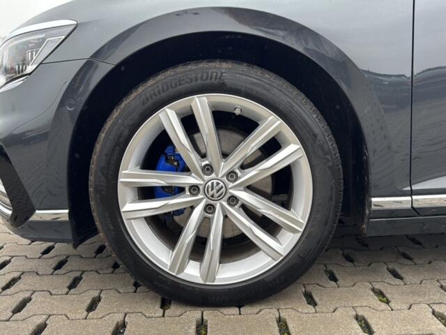 Volkswagen PASSAT 1.4 TSI PHEV GTE TREKHAAK/IQ-LIGHTS/CAMERA/HUD