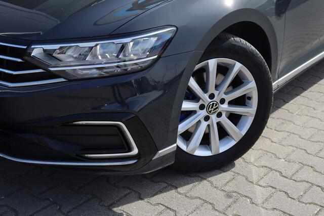 Volkswagen PASSAT Variant 1.4 TSI PHEV GTE | ACC | Camera | DAB |