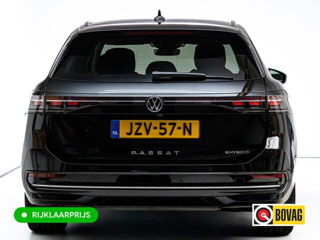 Volkswagen PASSAT Variant 1.5 eHybrid Elegance Business | Elec. Trekhaak | Matrix Led | Stoel- & Stuurverwarming + massage | Verlichte led strip, Ergo stoel, Sfeerverlichting, Navigatie, App. connect, Zomer en winterset om LMV