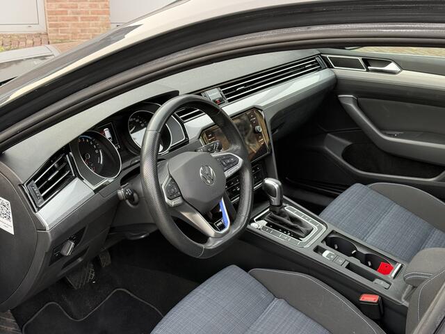 Volkswagen PASSAT Variant 1.4 TSI PHEV GTE | Camera | Pano | Stoelverwarming