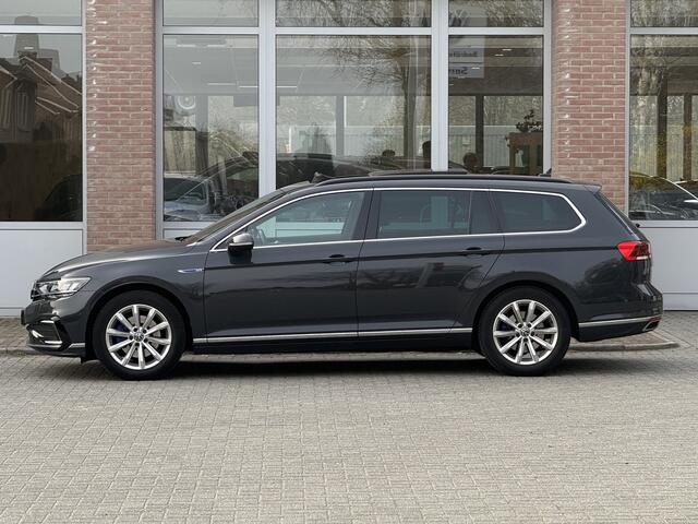 Volkswagen PASSAT Variant 1.4 TSI PHEV GTE | Camera | Pano | Stoelverwarming
