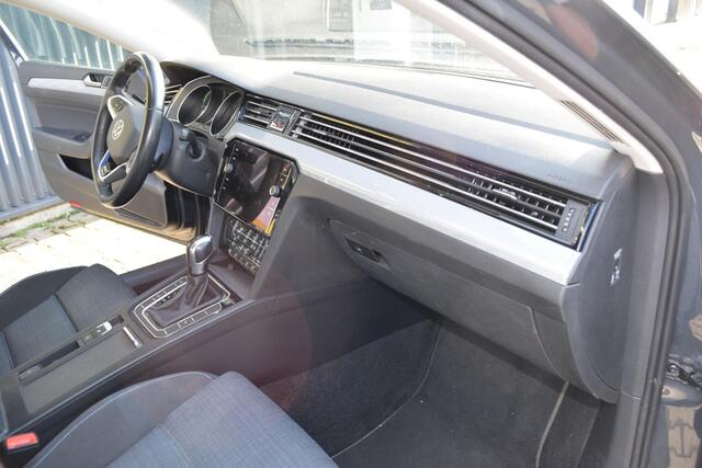 Volkswagen PASSAT 1.4 TSI PHEV GTE Business