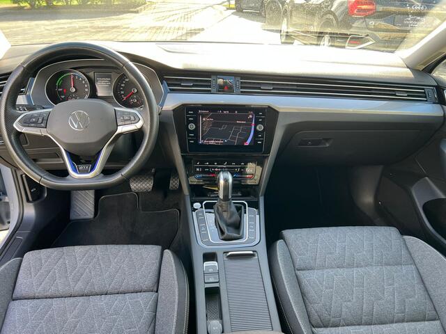 Volkswagen PASSAT Variant 1.4 TSI PHEV GTE Navi, cruise, massage stoel, clima