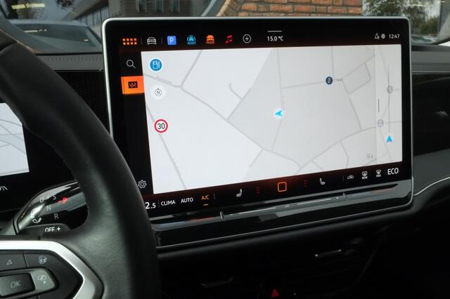 Volkswagen PASSAT Variant 1.5 TSI eHybrid 150 kW Business | Trekhaak | Head-up