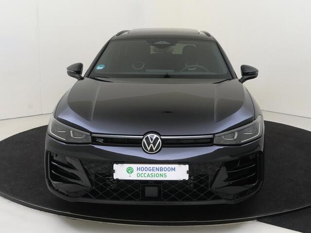 Volkswagen PASSAT Variant 1.5 eHybrid R-Line Business
