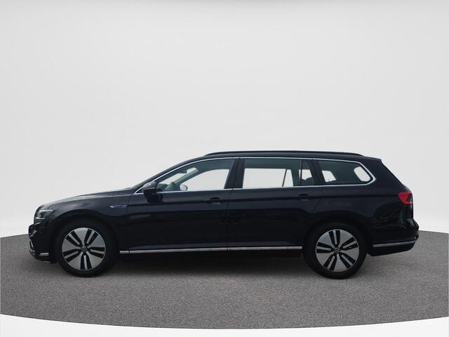 Volkswagen PASSAT Variant 1.4 TSI PHEV GTE Business | Trekhaak | Lane assist | A.cam | App connect |