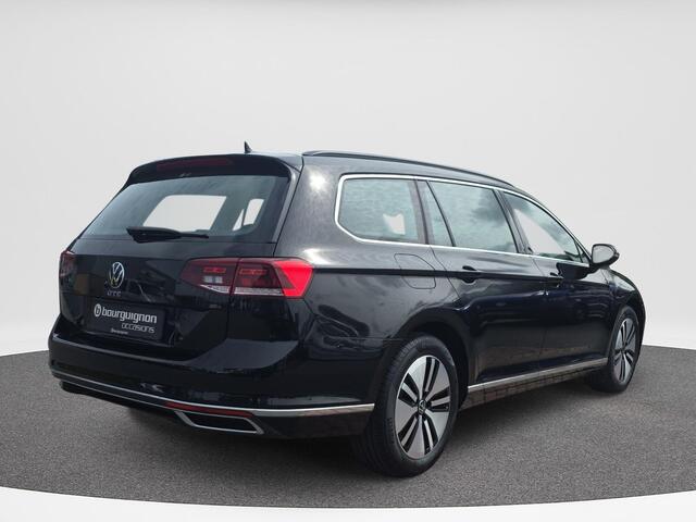 Volkswagen PASSAT Variant 1.4 TSI PHEV GTE Business | Trekhaak | Lane assist | A.cam | App connect |