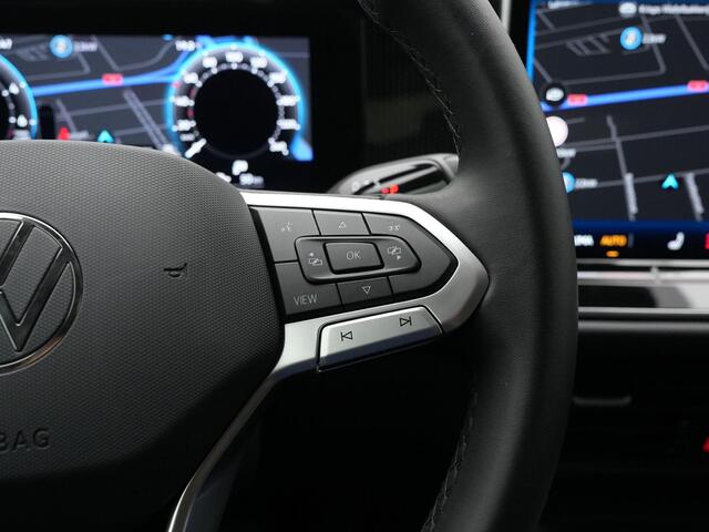 Volkswagen PASSAT Variant 1.5 e-Hybrid 204 pk DSG Business | Trekhaak | Head-up display | Achteruitrijcamera | Stuur-/stoelverwarming | Adaptive Cruise