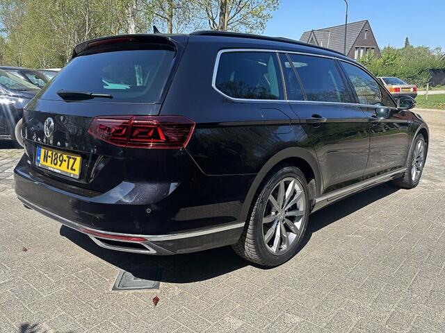 Volkswagen PASSAT Variant 1.4 TSI PHEV GTE Bns,pano,sfeer,led,