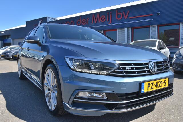 Volkswagen PASSAT Variant 1.4 TSI Highline Business R , TREKHAAK , VIRTUAL COCKPIT , LED KOPL , A UITRIJ CAM , LMV19 ,