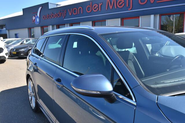 Volkswagen PASSAT Variant 1.4 TSI Highline Business R , TREKHAAK , VIRTUAL COCKPIT , LED KOPL , A UITRIJ CAM , LMV19 ,
