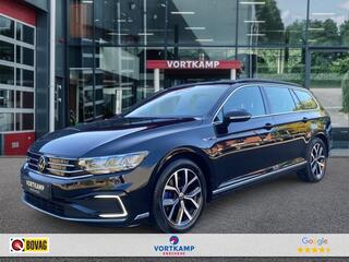 volkswagen-passat-1.4-tsi-gte-trekh
