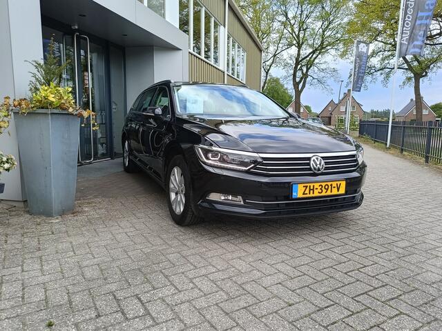 Volkswagen PASSAT Variant 1.5 TSI Comfortline Business | Trekhaak | Adaptieve cruise control | Led | NAP |