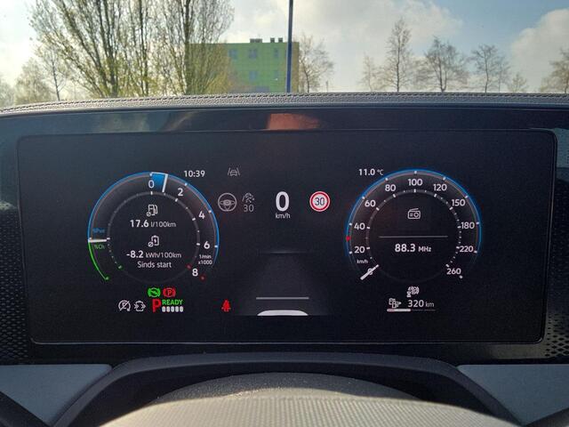 Volkswagen PASSAT Variant 1.5 eHybrid Business | PHEV | 204Pk | A-Camera | Trekhaak | A-Camera |
