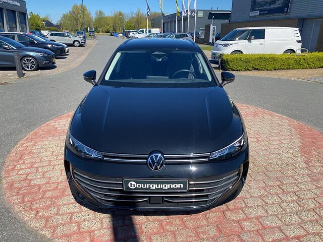 Volkswagen PASSAT Variant 1.5 eHybrid Business | PHEV | 218 Pk | Trekhaak | Massage stoelen | HUD | ACC |