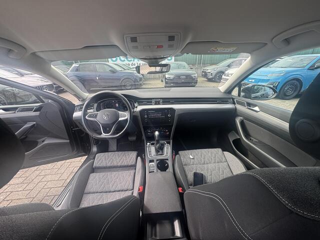 Volkswagen PASSAT Variant 1.5 TSI Business | Camera | Navigatie | Carplay