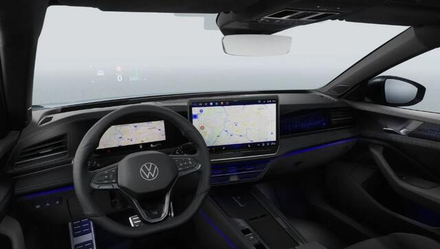 Volkswagen PASSAT Variant 1.5 eHybrid 272PK DSG R-Line Edition / Resterende Fabrieksgarantie tot 11-08 2030 / Trekhaak / Panoramadak / Leer / 19'' LMV / VW