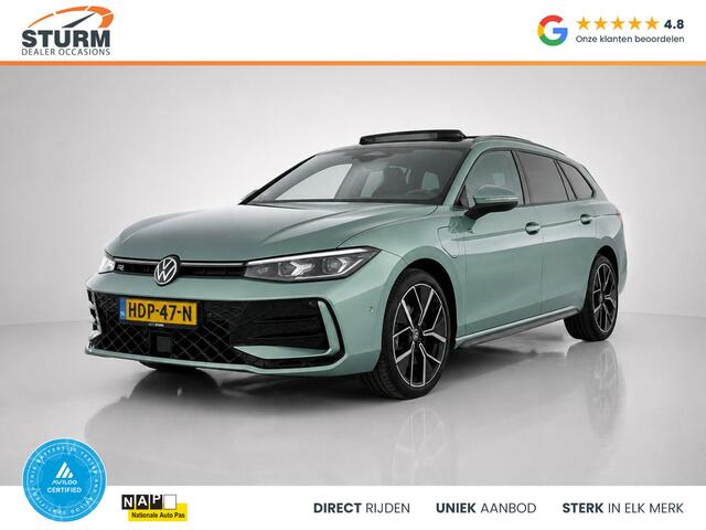 Volkswagen PASSAT Variant 1.5 eHybrid R-Line Edition NL-Auto, SoH 97% Volle Opties!