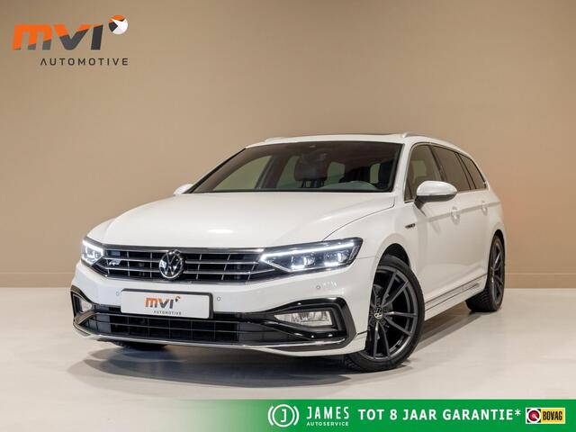 Volkswagen PASSAT Variant 1.5 TSI R-Line Business + / 150pk / Panorama dak / Achteruitrij camera / Stoelverwarming /