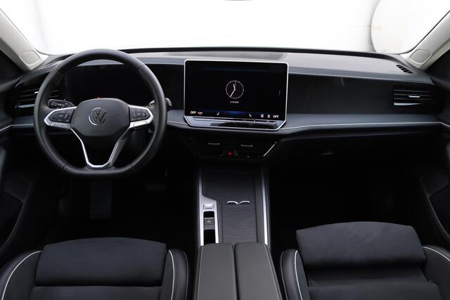Volkswagen PASSAT Variant 1.5 eTSI Business 150pk DSG7