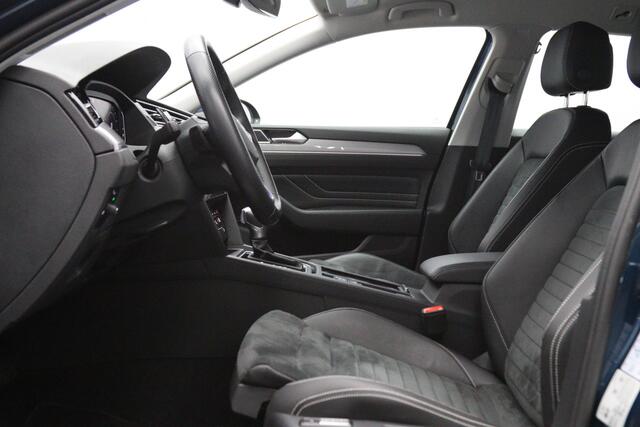 Volkswagen PASSAT Variant 1.4 TSI PHEV GTE 218 PK BNS, Trekhaak, Groot-Navigatie, Leder-Alcantara, 360 Camera