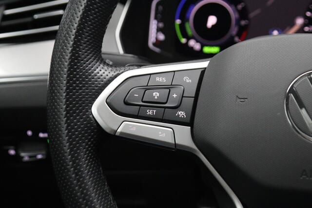 Volkswagen PASSAT Variant 1.4 TSI 218 PK PHEV GTE BNS, Trekhaak, Panoramadak, Matrix-LED, Adap. Cruise Control