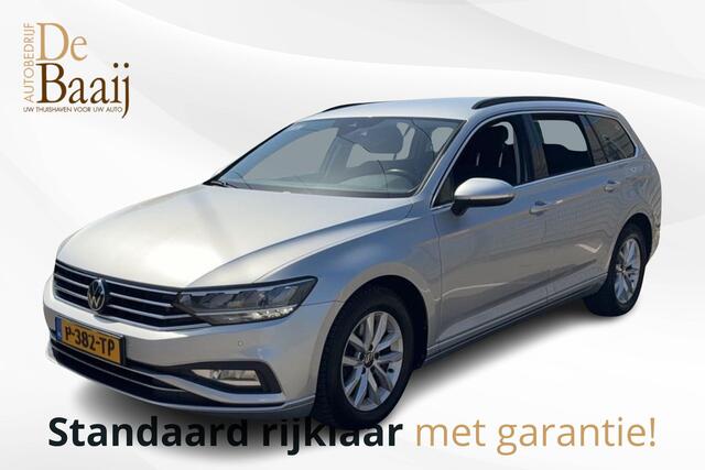 Volkswagen PASSAT Variant 1.5 TSI Business | Camera | Trekhaak | Carplay