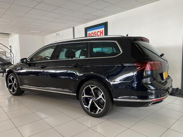 Volkswagen PASSAT Variant 1.4 TSI PHEV GTE Business Panodak /Trekhaak /Leer /Virtual cockpit/stoel-stuur verwarming