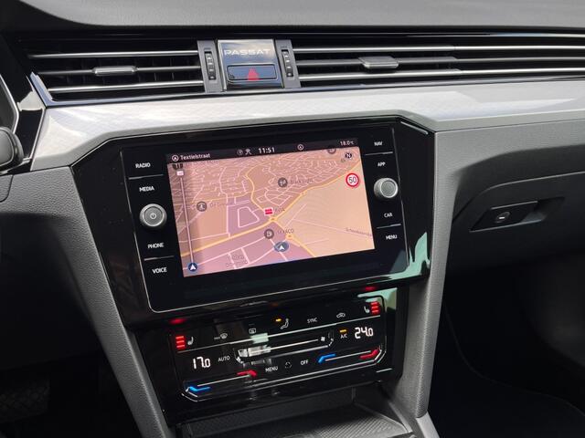 Volkswagen PASSAT 1.4 TSI PHEV GTE VIRTU. - LEDER - CAMERA - PANO - TREKH.