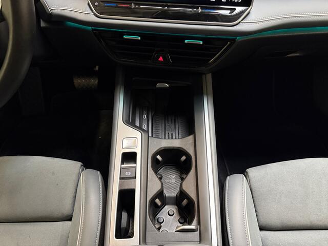 Volkswagen PASSAT Variant 1.5 eTSI Business I Trekhaak I Leder I Massage I Stoelverwarming I Elek. Achterklep