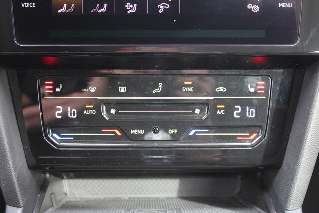 Volkswagen PASSAT Variant 1.4 TSI PHEV GTE Business SOh 97,3% HUD NAVI VIRTUAL LED MASSAGE 72000KM!!!